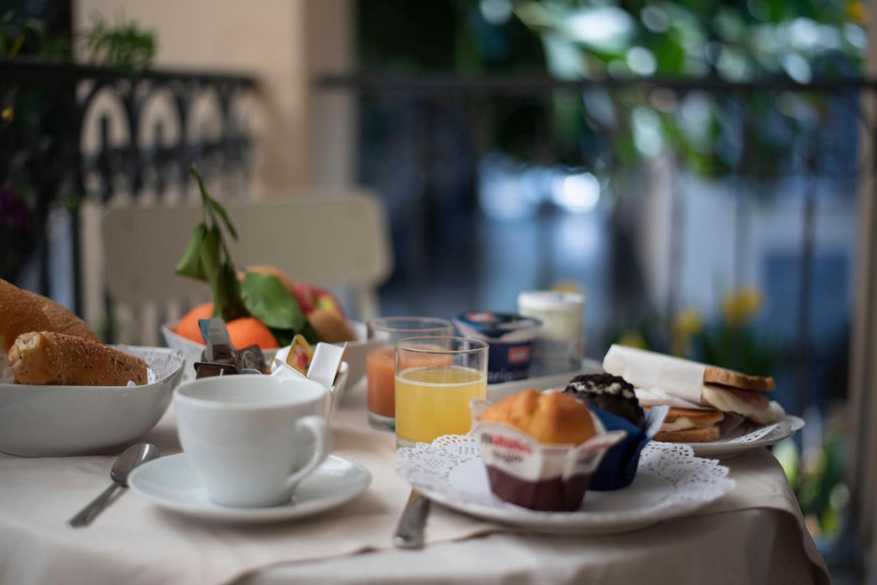 Hotel Fiorentina Nápoly Kültér fotó